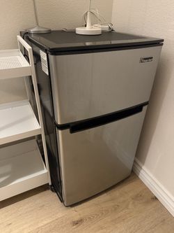 Mini-fridge