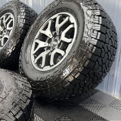 Ford F150 Raptor Wheels & Tires