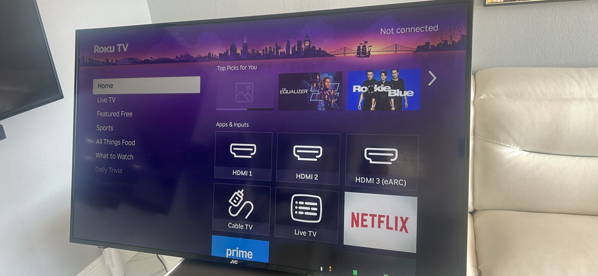 Roku Tv JVC 50”
