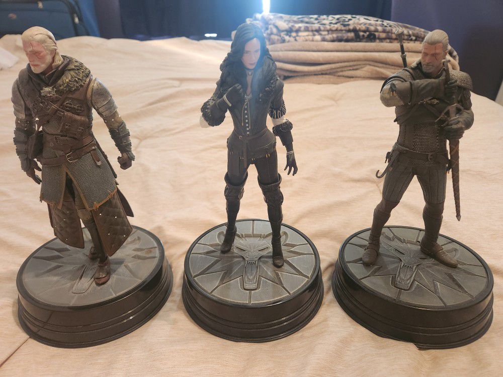 THE WITCHER, 3 FIGURES, SET ONLY