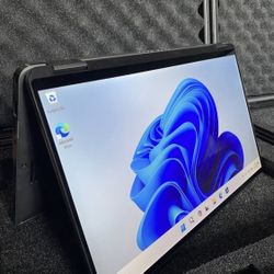 Dell Touchscreen 2 in 1 Core i7 Windows Professional