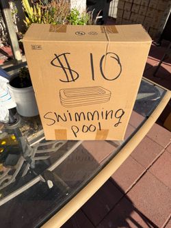 Yard sale in Montebello