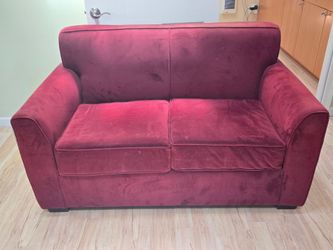 Love seat