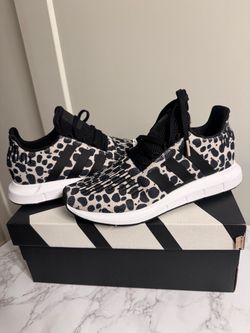 adidas Swift Run 1.0 Womens Leopard Print Black size 6.5w