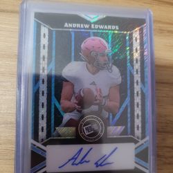 Lot of 6 Football Cards 