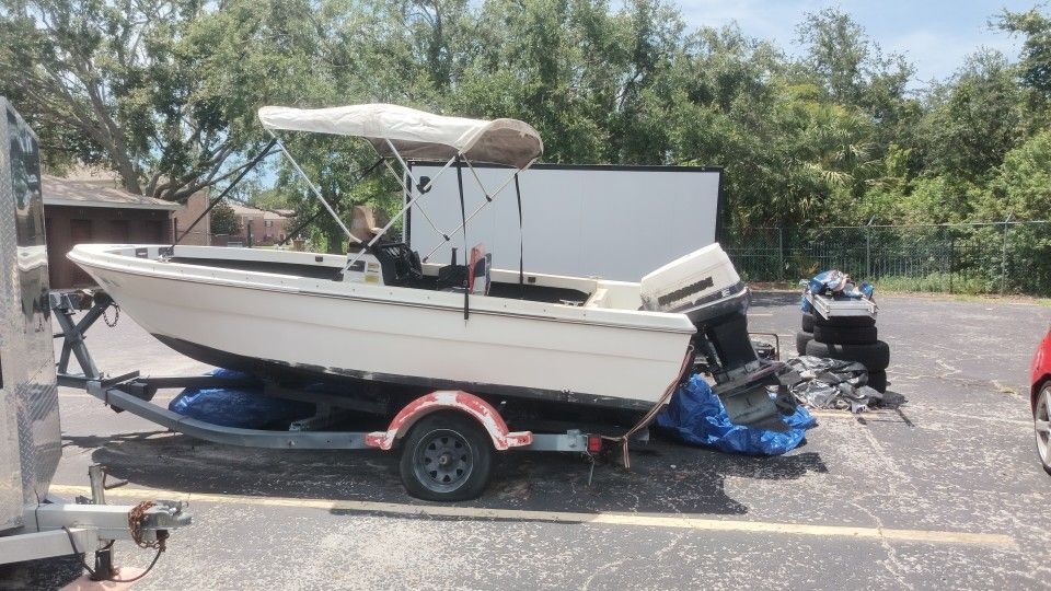 17 Foot Fishing Boat With Trailer