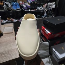 FEAR OF GOD THE CALIFORNIA Slip-ons Size 40 Unisex Mens Size 7.5/8 Women's Size9/9.5 DS With Og Box And Each Shoe Has Dust Bag