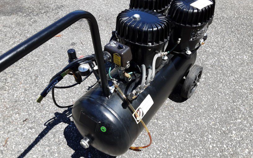WERTHER INTERNATIONAL SILENT AIR COMPRESSORPANTHER for Sale in Commack,  NY - OfferUp