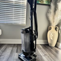 Shark AZ2002 Vertex DuoClean PowerFins Upright Vacuum