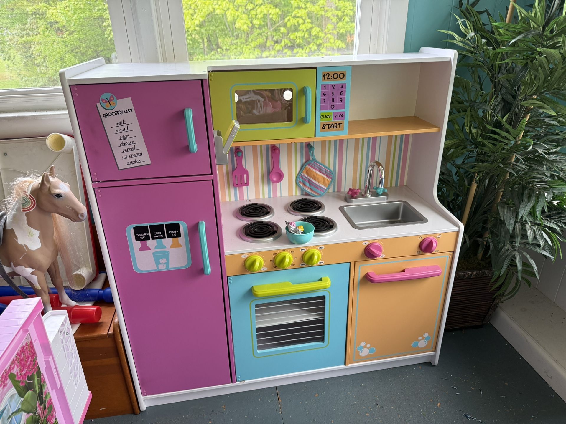 Kids Full Kitchen