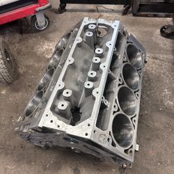 Rebuilt 6.2L Engines