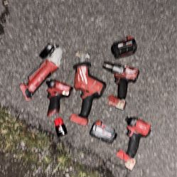 huge 11 piece milwaukee m18 and m12  tool combo