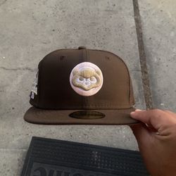 Brown Mocha Cubs fitted hat size 7 