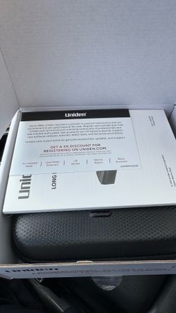 uniden r8w comes with absolutely everything
