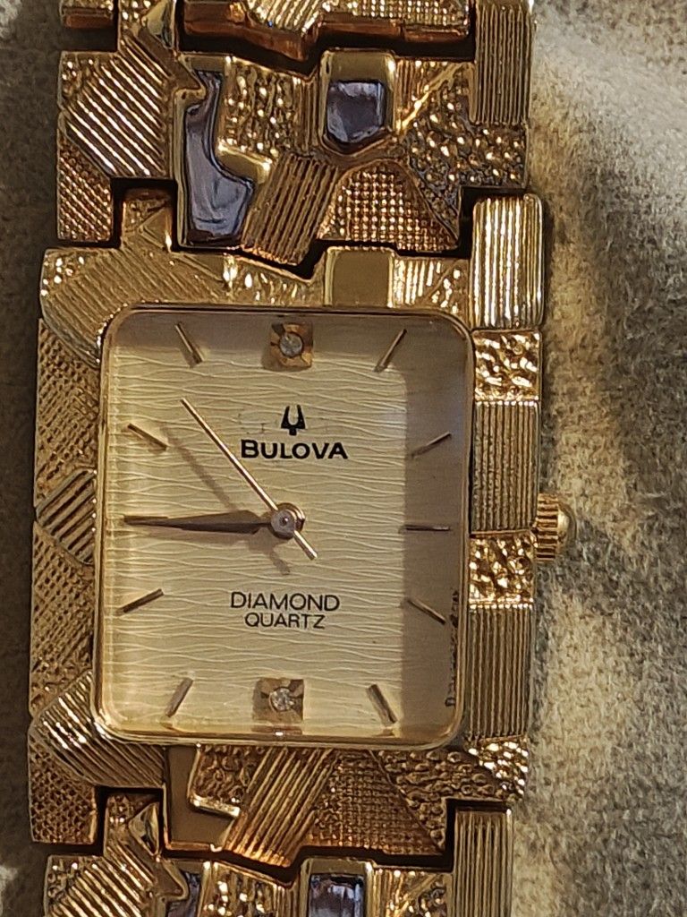 Vintage 1980s–1990s Bulova “Gold Nugget” Diamond Quartz Watch