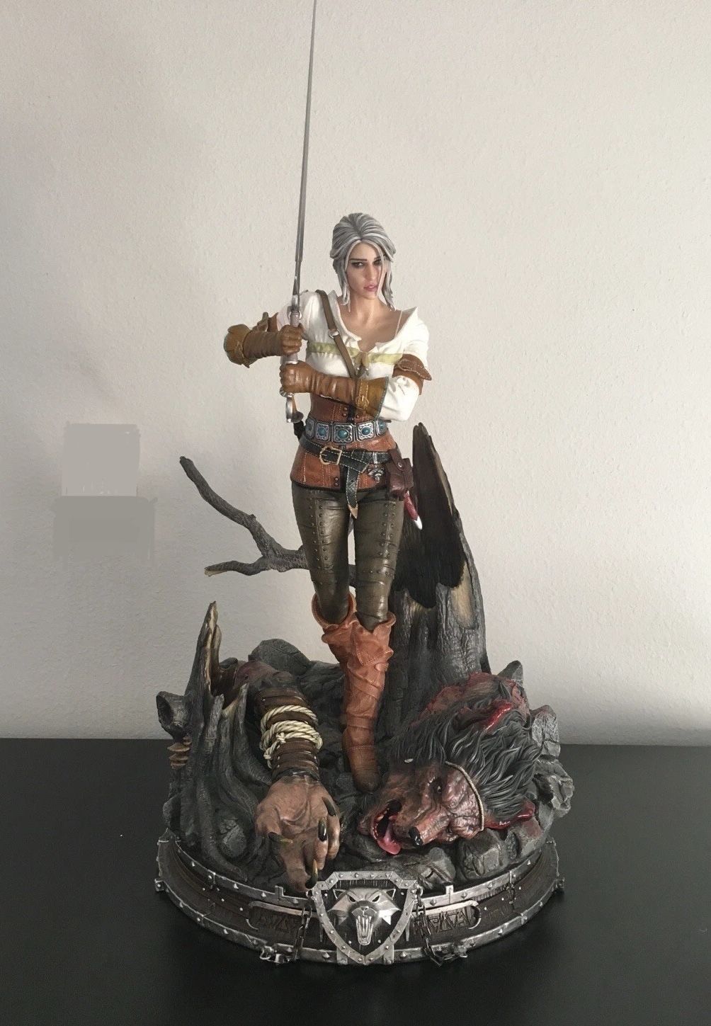 Witcher Cirilla statue 1/4
