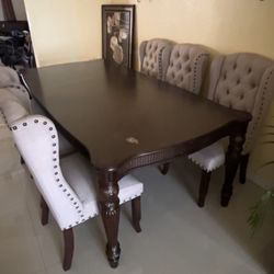Dining set