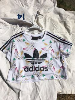 Adidas crop print shirt size S