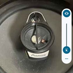 (4) Pioneer 6.5" Subwoofers 