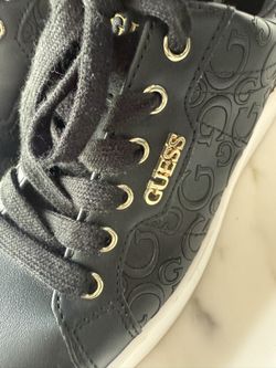 Guess Shoes In Good Condition. Size 6 M