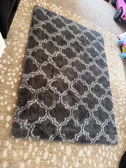 Gray area rug