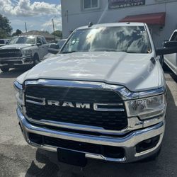 2022 Ram 2500 Big Horn Crew Cab 4X4 64 BOX