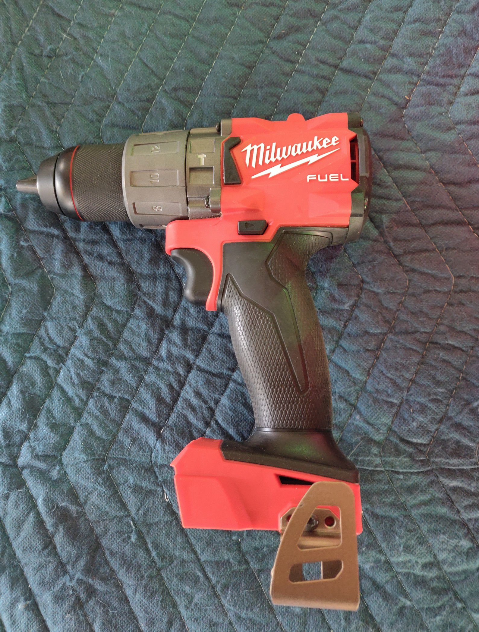 Milwaukee M18 FUEL 18-Volt Lithium-Ion Brushless Cordless 1/2 in. Hammer Drill / Driver (Tool-Only)