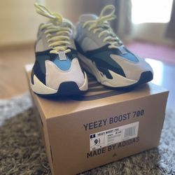 Yeezy Boost 700