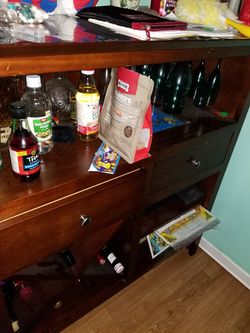 Wine dresser thing?