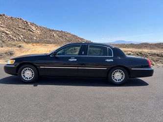 Lincoln Towncar