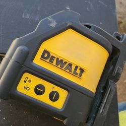 Dewalt DW088 Red cross Line Laser (Needs Batteries) 