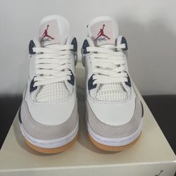 Jordan 4 Retro SP