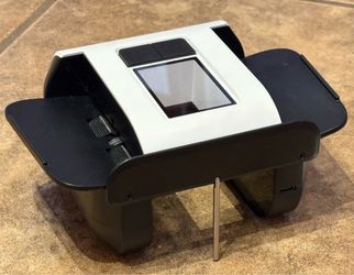 Rechargeable card shuffler