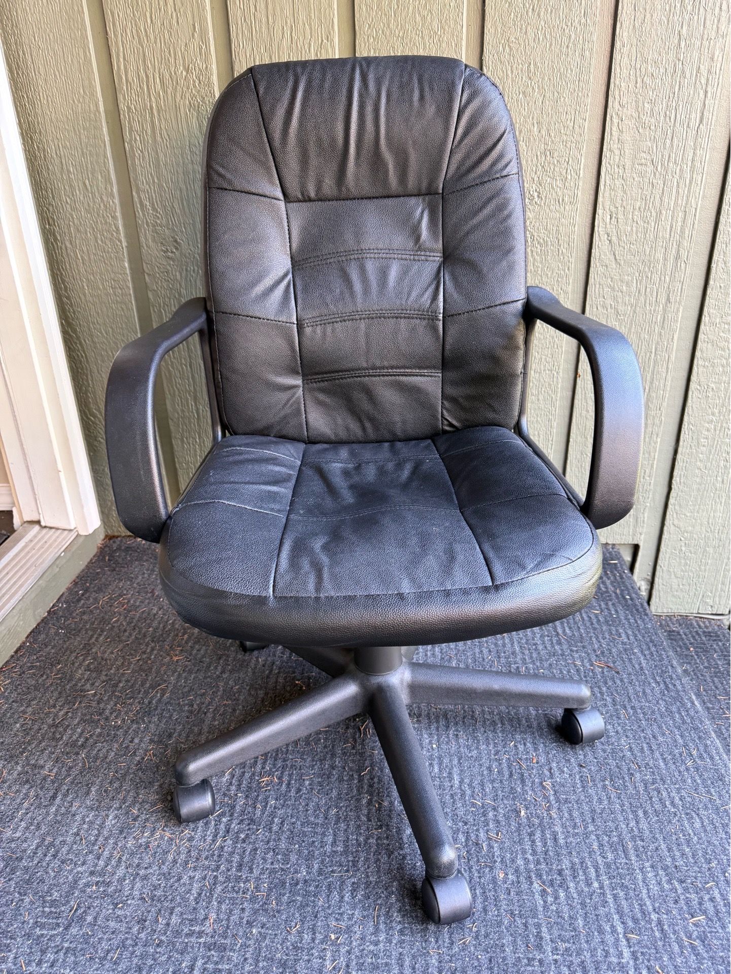 Black Leather Office Chair – Rolling Adjustable Desk Chair