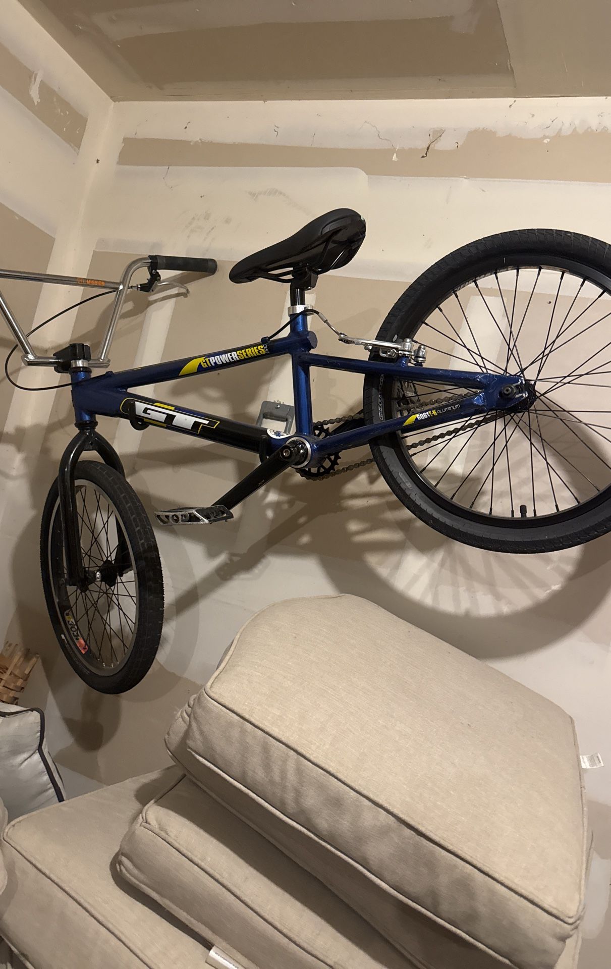 20 inch trick bike GT power series