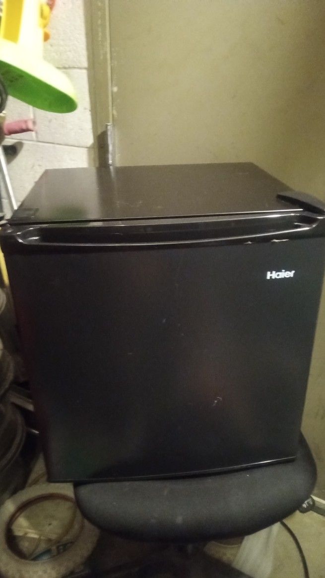 Haier Mini Fridge Works Great