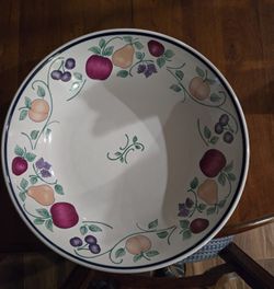 Princess House Orchard Medley Bowl