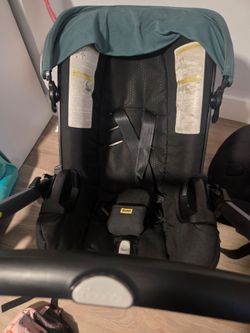 Doona stroller with car base