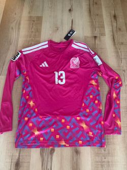 Memo Ochoa Mexico World Cup jersey XL