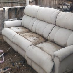 Free Couch 
