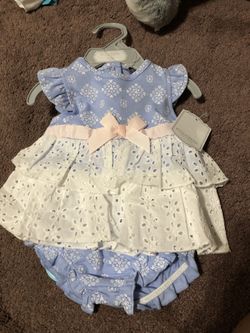 Size 3-6 months new with tag $10