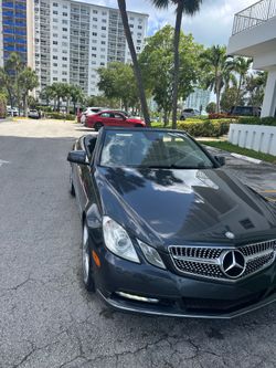 Mercedes E350 convercible