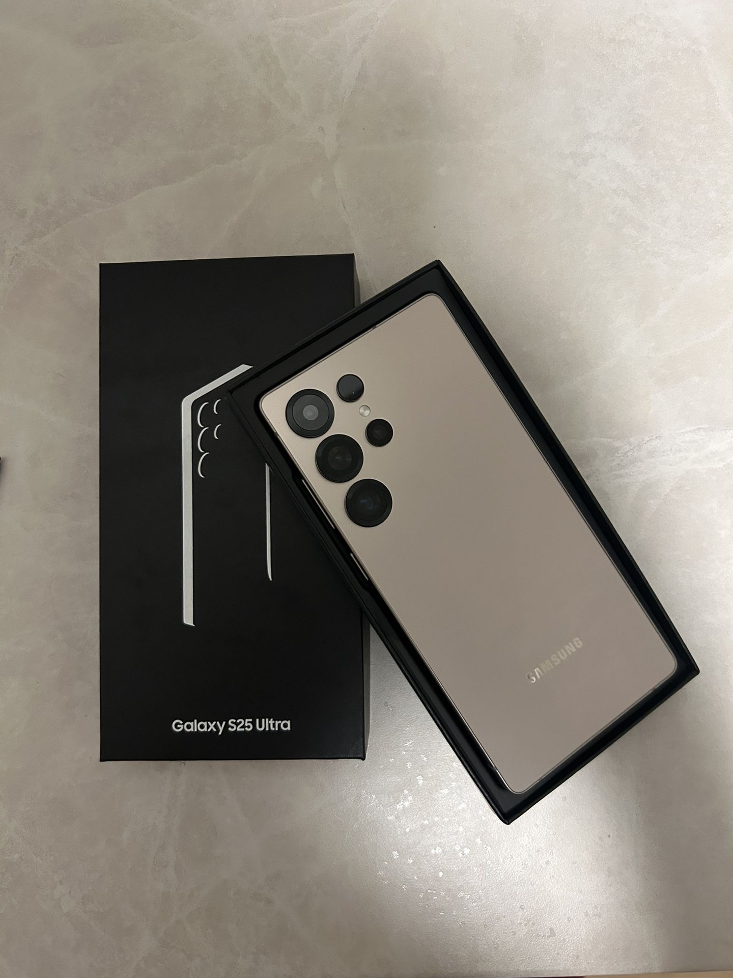 Samsung S25Ultra 1tb 