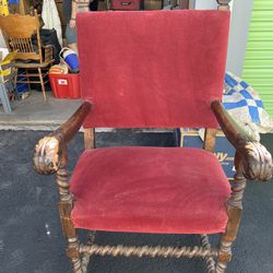 Vintage Kings Chair 