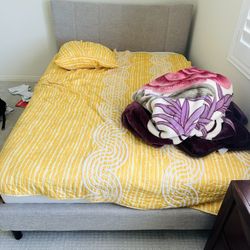 Queen Bed With Mattress And 2 Nightstands