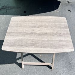 TV Dinner Table 