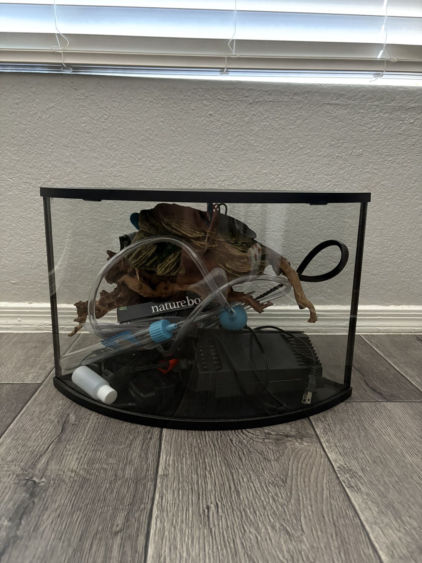 Fish Tank & Accesories