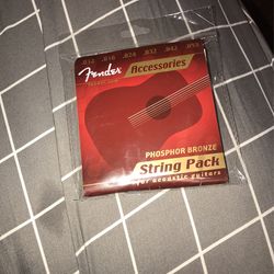 Fender Guitar String Pack. + 3month Fender Tutorial Guide