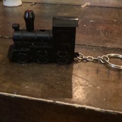 Train keychain