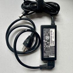 Dell Computer Charging / Power Cord / 65 W AC Adaptor, PA-21 family